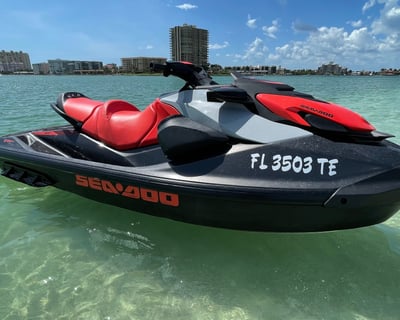 Unguided Jet Ski Rental in Goodland