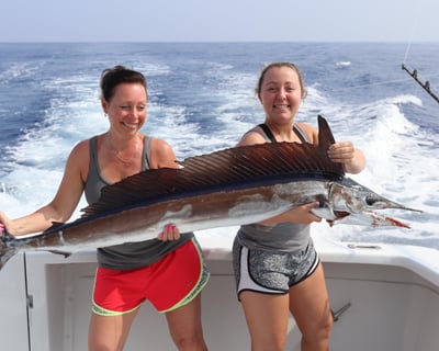 6-Hour Fishing Charter in Kailua-Kona