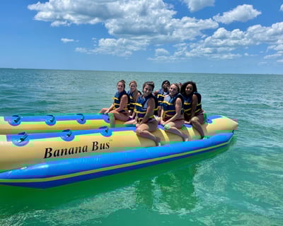 15-Minute High-Speed Gulf Wave Banana Boat