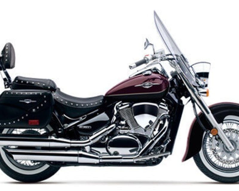 Maui Suzuki Boulevard C50T Motorcycle Rental