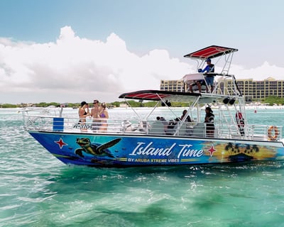 Private Snorkeling Cruise to Mangel Halto