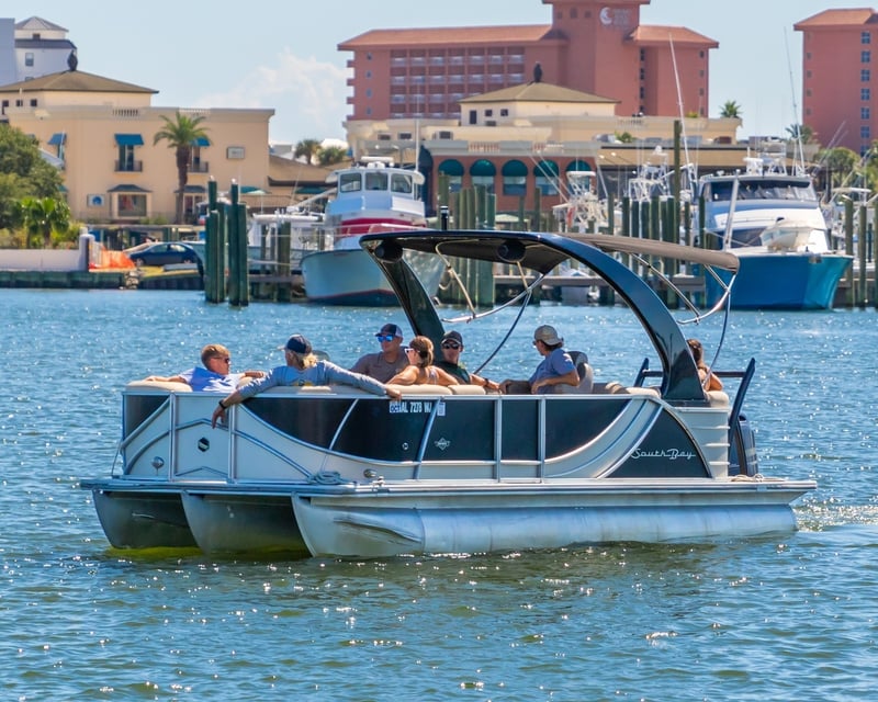 24' Tri-Toon Pontoon Boat Rental in Orange Beach