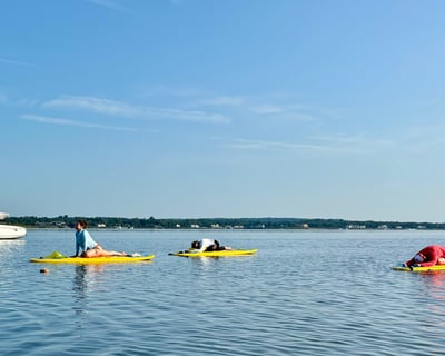 Paddleboard Yoga Class in Oceanport
