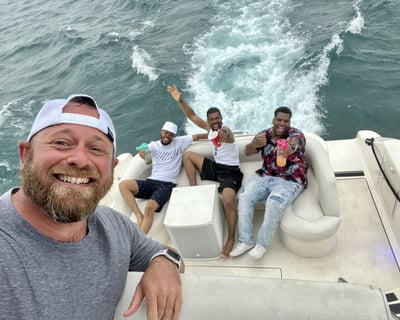 3-Hour Chicago Captain-for-Hire Charter