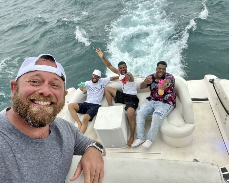 3-Hour Chicago Captain-for-Hire Charter
