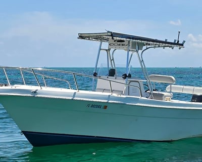 Marathon 25' Center Console Boat Rental
