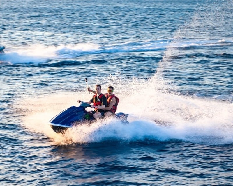 Colorado River Jet Ski Rental in Laughlin