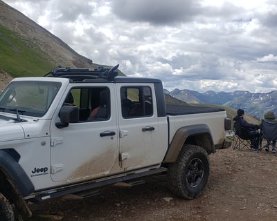 Explore the San Juan Mountains on a 5-Hour Jeep Tour