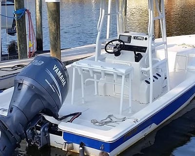 22' Center Console Boat Rental in St. James City