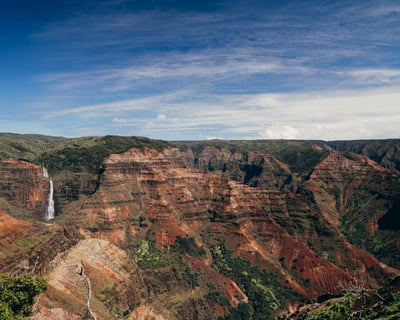 Guided Tour of Waimea Canyon by Open-Air Trolley