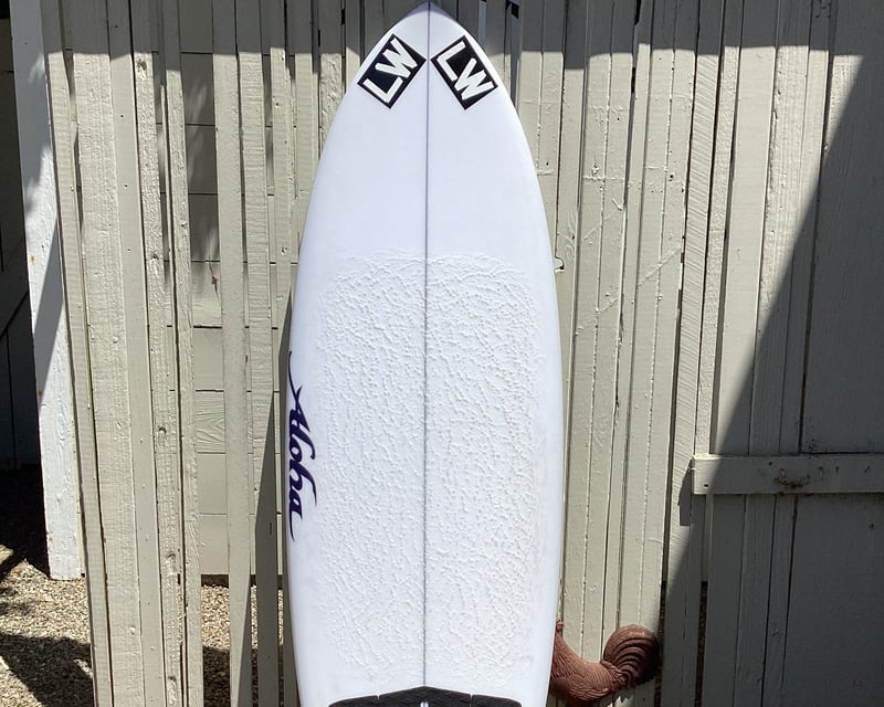 Full-Day Hardtop Surfboard Rental in Stinson Beach