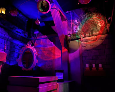 Dragon's Curse Escape Room in Pontiac