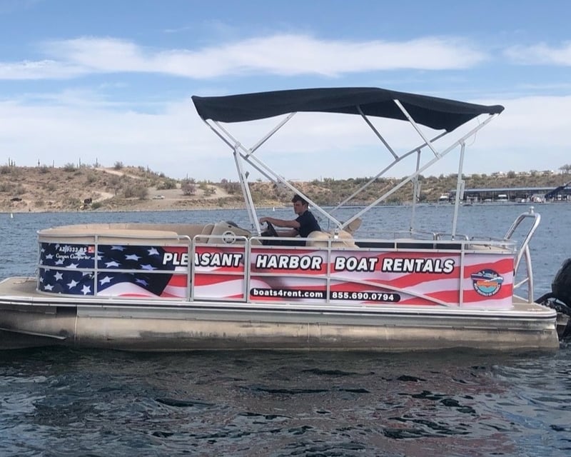 22' Pontoon Boat Rental on Lake Pleasant