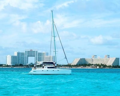 Isla Mujeres Snorkeling Catamaran Cruise From Cancun