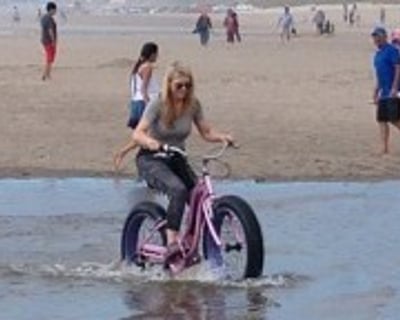 10.5-Mile Guided Fat Bike Tour of Siletz Bay
