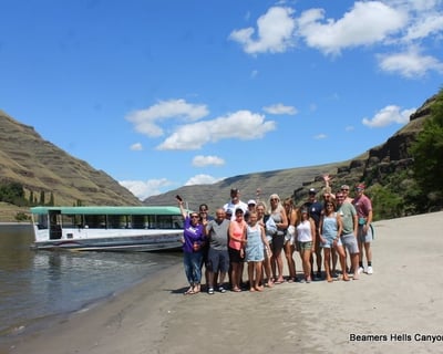 Hells Canyon Half-Day Jet Boat Tour with Lunch