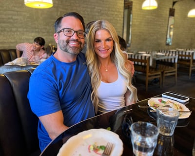 Hollywood 3-Hour Guided Walking Food Tour