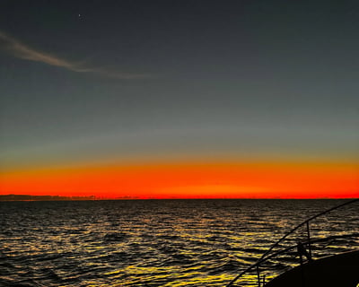 Waikiki Sunset Catamaran Sail from Honolulu