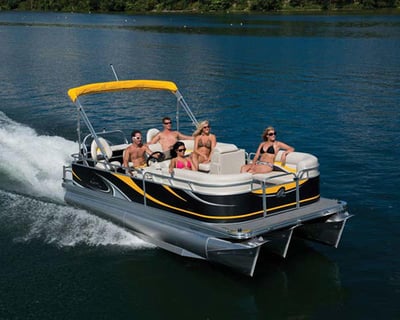 18-Foot Private Pontoon Cruise on the Chicago River