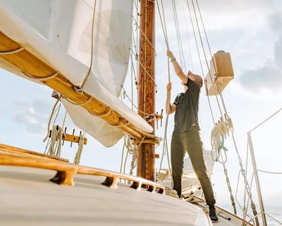 Sailing Lesson on Lake Champlain Aboard 22' Sloop