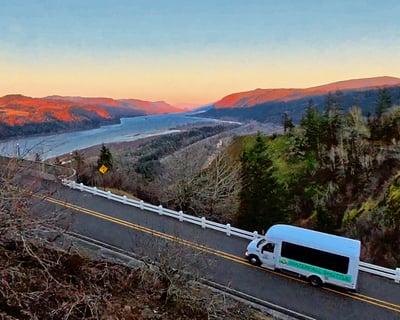 Explore Multnomah Falls & Columbia River Gorge Wildflowers