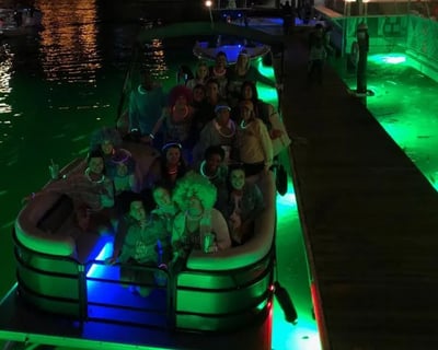 Tampa Sunset Yacht & Mansion Tour with BYOB