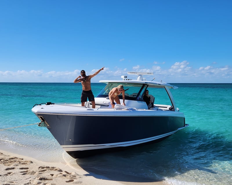 Private Sandbar & Beach Boat Charter in Key West