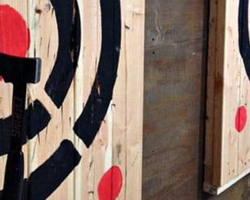 Private Lane Axe Throwing in Niles, Ohio
