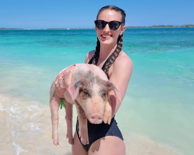 Nassau Swimming Pigs & Snorkeling Tour