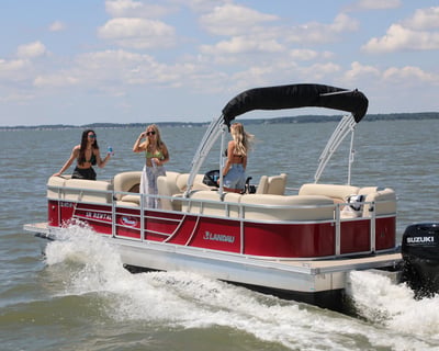 Pontoon Boat Rental in Chincoteague with Fuel Included