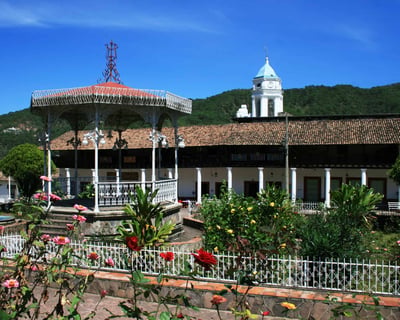 San Sebastian Del Oeste 8-Hour Guided Tour
