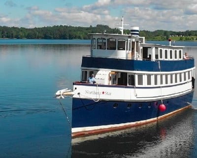 International Lake Cruise on Lake Memphremagog