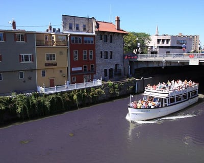 Erie Canal Locks Cruise in Lockport