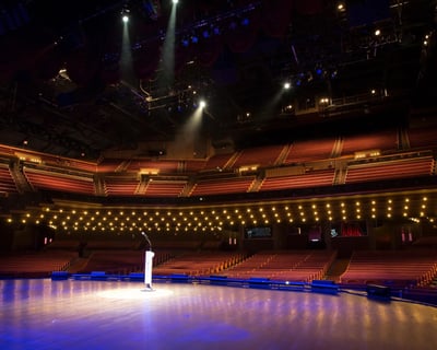 Grand Ole Opry Tour with Backstage Access