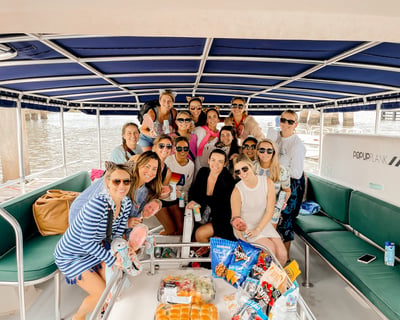 6-Hour Savannah Bachelorette Private Boat Cruise