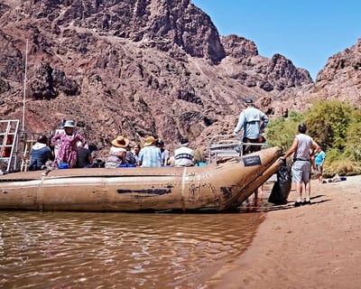 6-Hour Raft Tour Below Hoover Dam