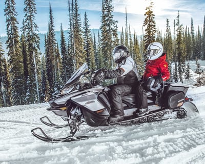 4-Hour Snowmobile Rental in Ronald