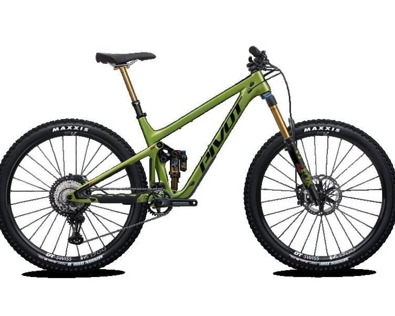 Cuyuna Lakes Pivot Switchblade Mountain Bike Rental