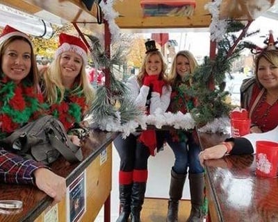Holiday Pedal Wagon Tour in Columbus