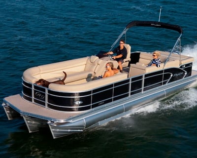 Rapid City 13-Passenger Pontoon Rental