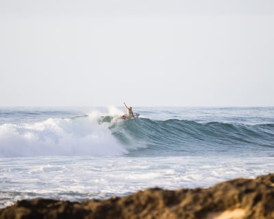 Advanced Guided Surf Experience in Poipu