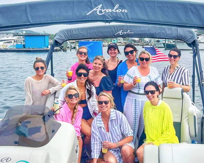 4-Hour Crab Island Pontoon Charter