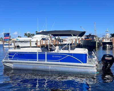 24' Pontoon Boat Rental In Pompano Beach