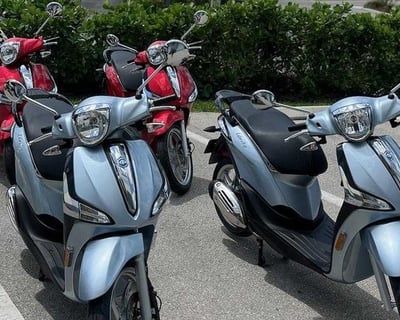 Fort Myers Beach 4-Hour Vespa Rental