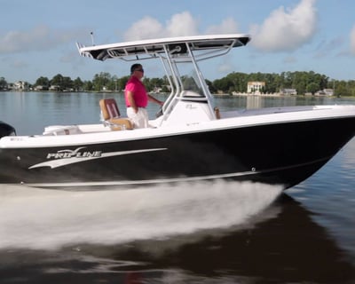 Powerboating Skills Lesson in Sandusky (4-Hour)