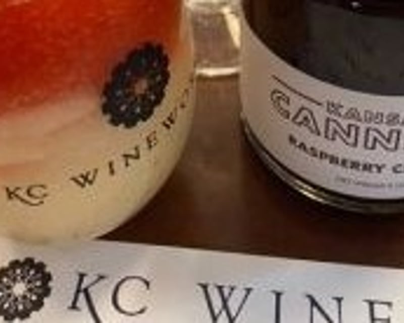 Guided Missouri Winery Day Trip from Kansas City