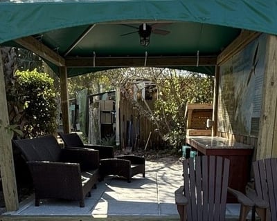 Daily Cabana Rental in Longwood
