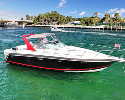 42' Formula Yacht Charter in Fort Lauderdale