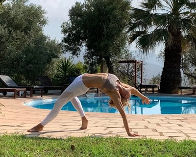 Private 75-Minute Group Yoga in Wine Country