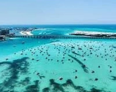 2-Hour Destin Fireworks Cruise With Captain